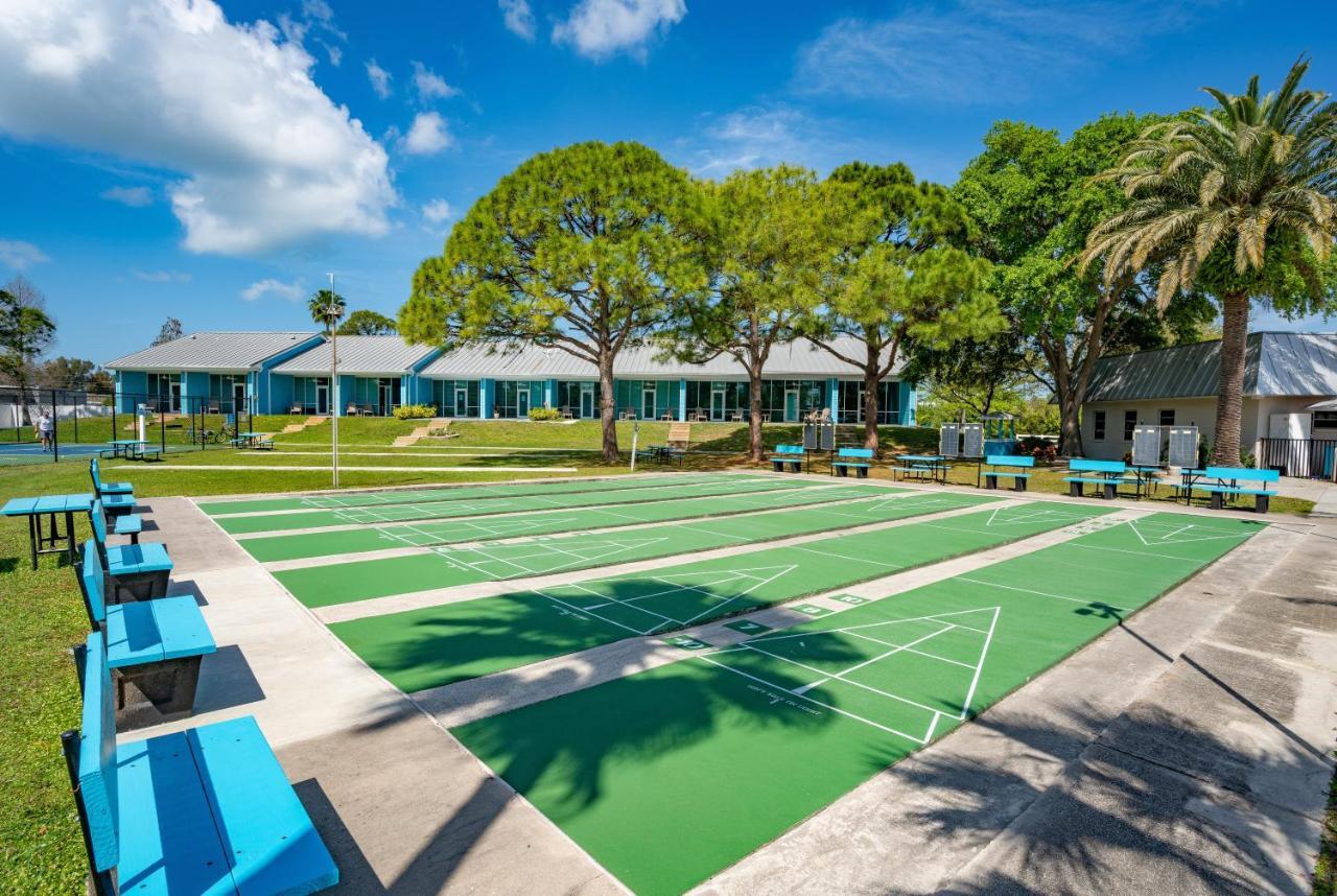 Sun Retreats Dunedin Exterior photo
